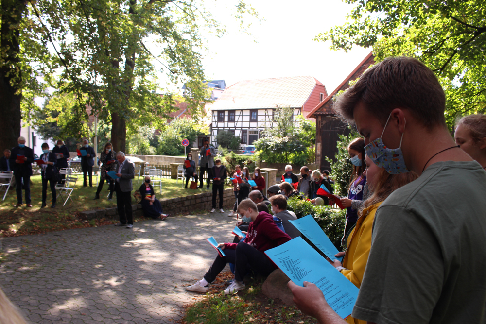 Eine Weltreise in Timmerlah – Ländertreffen und Jahresgottesdienst mit ...